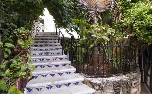 Hotel Xbalamqu� Resort & Spa