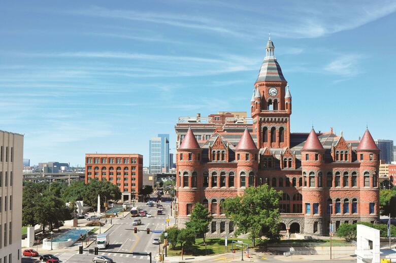 Hotel Lawrence Downtown Dallas