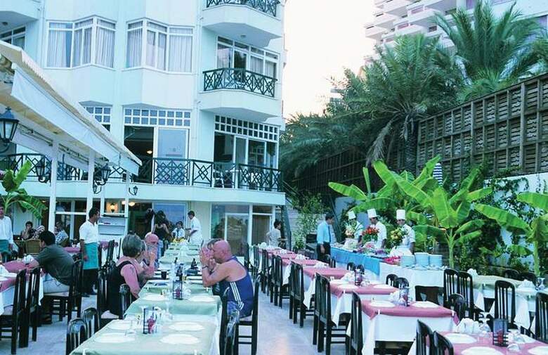 Hotel Yuvam