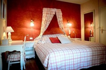 Hotel Logis L'auberge Du President