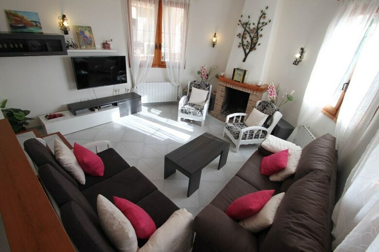 Kanky 6 - Modern, Well-equipped Villa With Private Pool In Benissa Coast