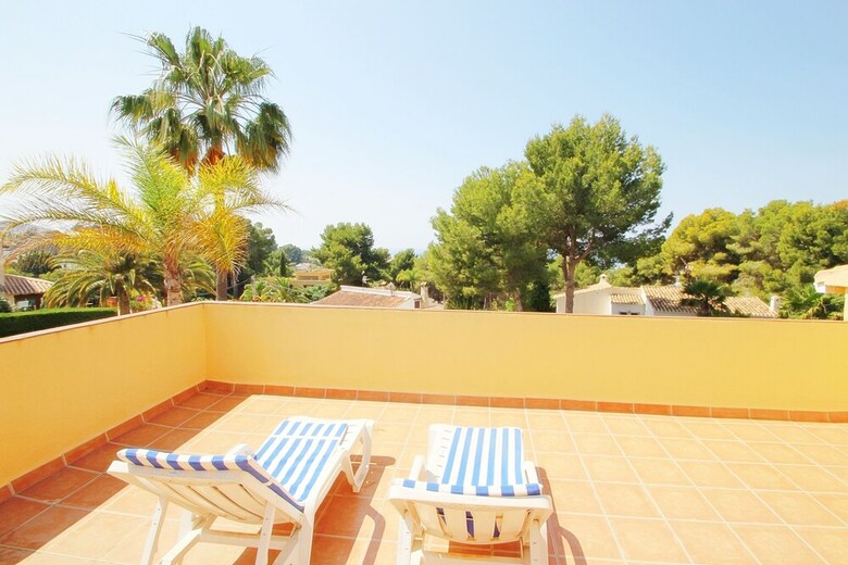 Mar de China - Modern, Well-equipped Villa With Private Pool In Moraira