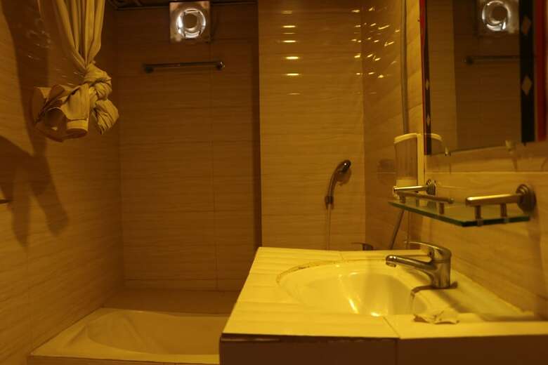 Hotel 78 Firoza Inn