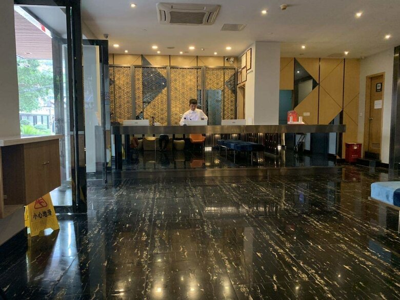 Lifu Hotel Qu Zhuang Branch