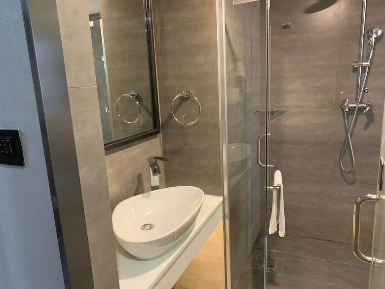 Lifu Hotel Qu Zhuang Branch
