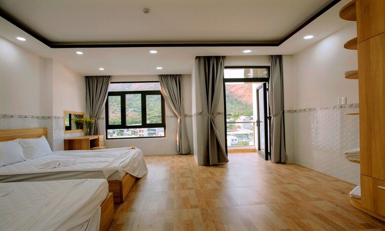 Aparthotel Rex Hotel & Apartment 2