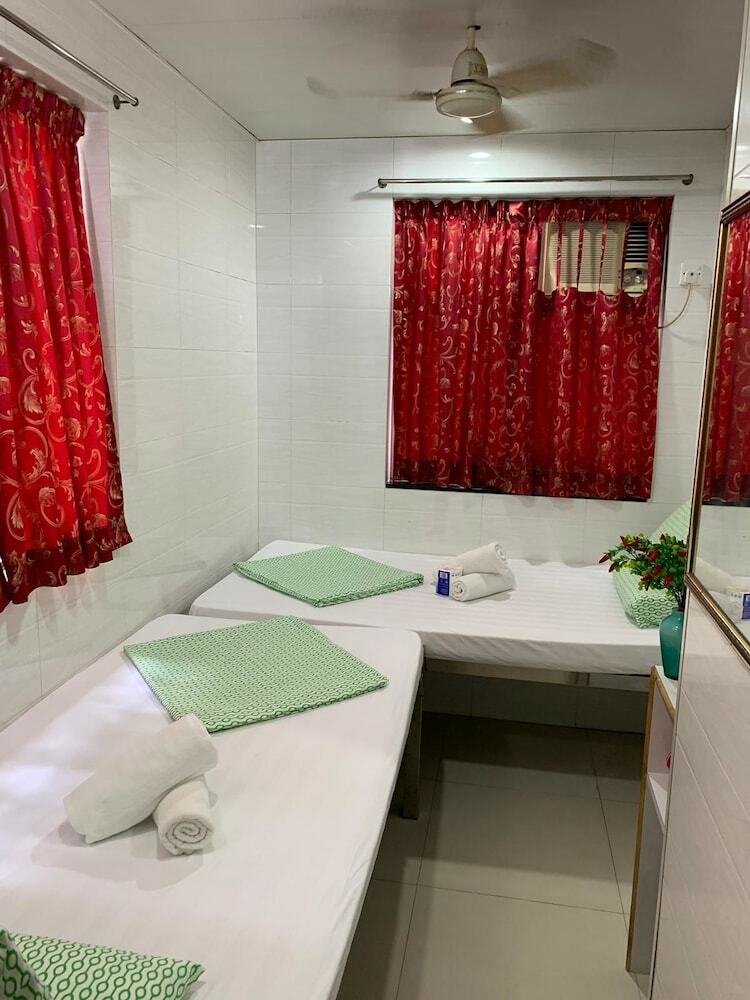 Hotel Dipty Guesthouse