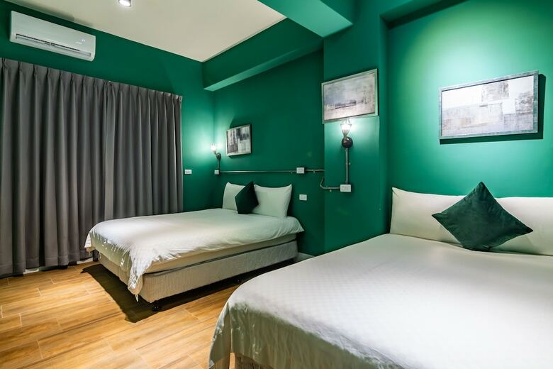 Bed & Breakfast Sunlight Forest