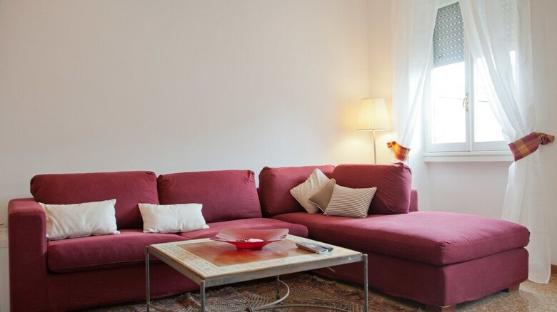 Rental In Rome Pateras Balcony Apartment