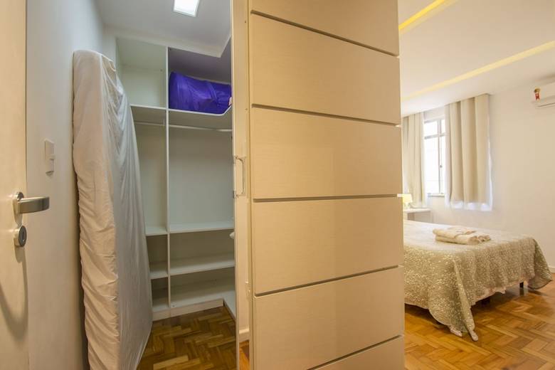 Apartamentos Linerio Praia de Copacabana 370.374