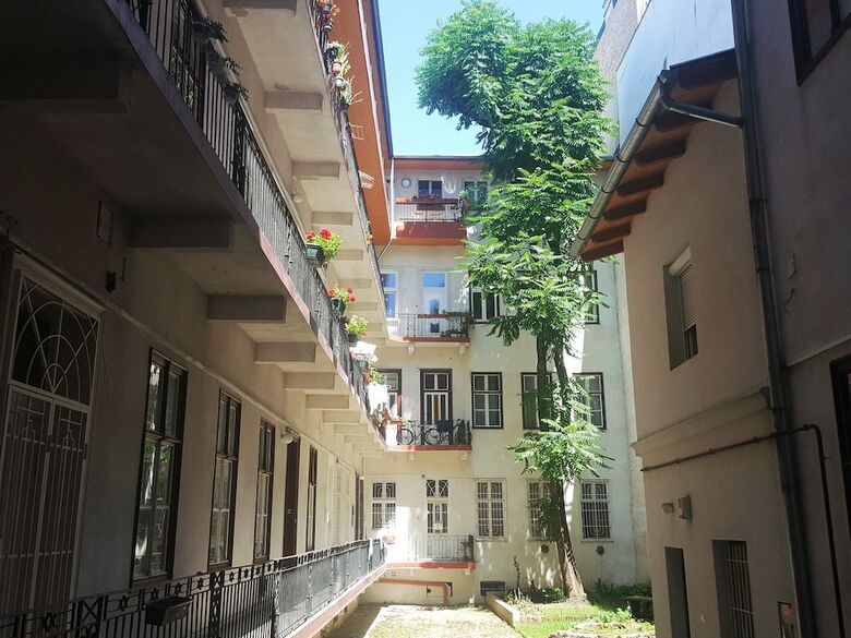 Hotel Happy Home Budapest Pop