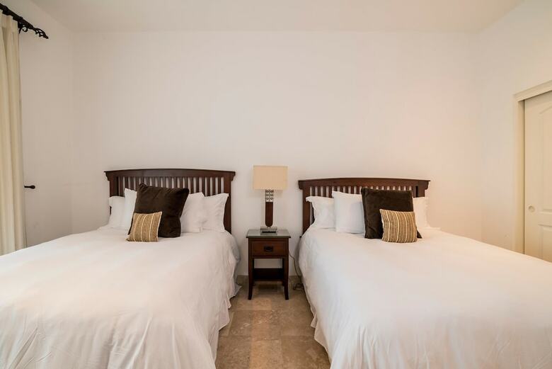 Paraiso Del Mar Resort A202 2 Bed By Casago