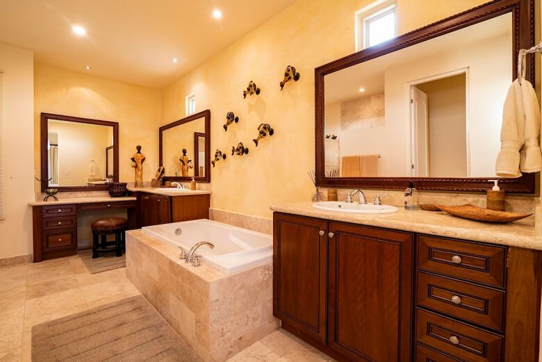 Paraiso Del Mar Resort V58 4 Bed By Casago