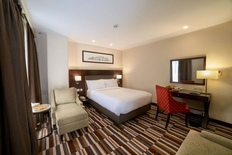 Hotel Avari Xpress Gulberg
