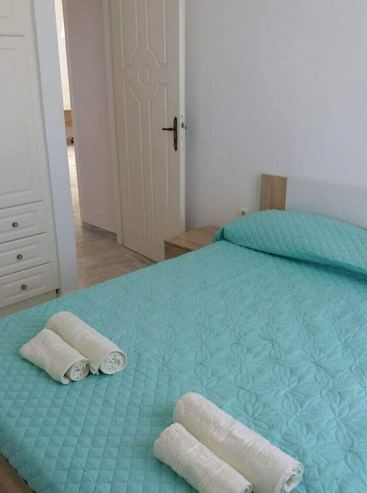 Hotel Cafe Greco Studios & Apartments
