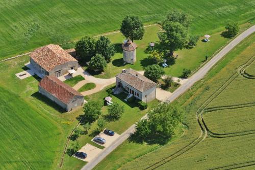 Hostal Domaine De L'isle Basse