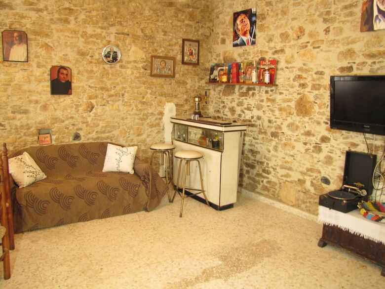 Apartamentos Panagiota Stone House