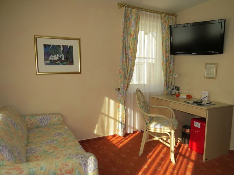 Hotel Mainaublick
