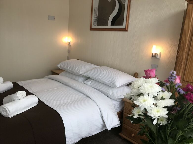 Bed & Breakfast Trevellis Guest House