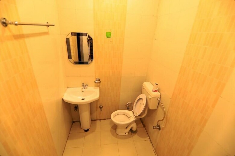 Hotel Shanti Residency