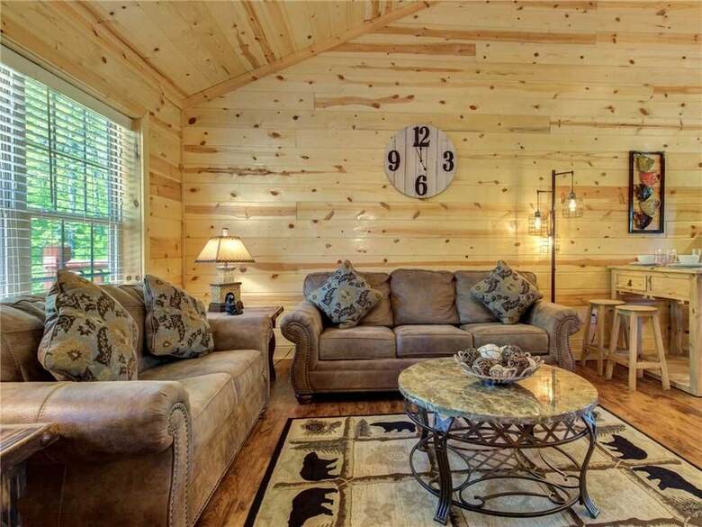 Knotty By Nature - Three Bedroom Cabin