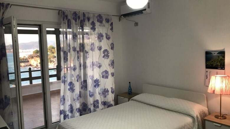 Apartamentos Dianas Home