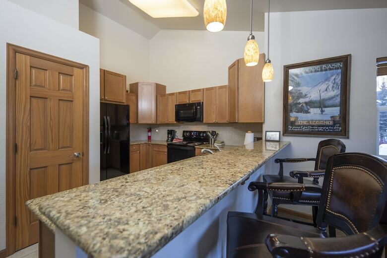 Streamside Lane Condos By Crmr