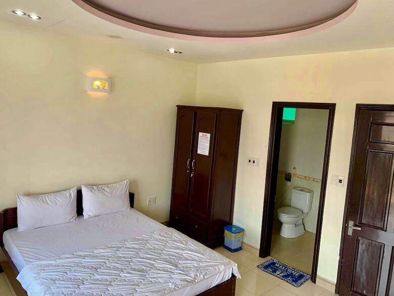 Hotel Guesthouse Phuong Hong