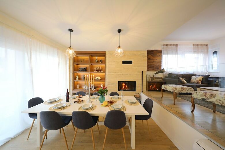 Apartamentos Rooftop Pool & Terrace - Villa Bellavista