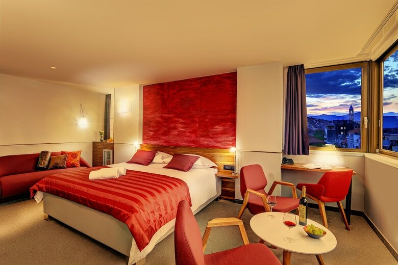 Hotel Horizon Luxury Suites