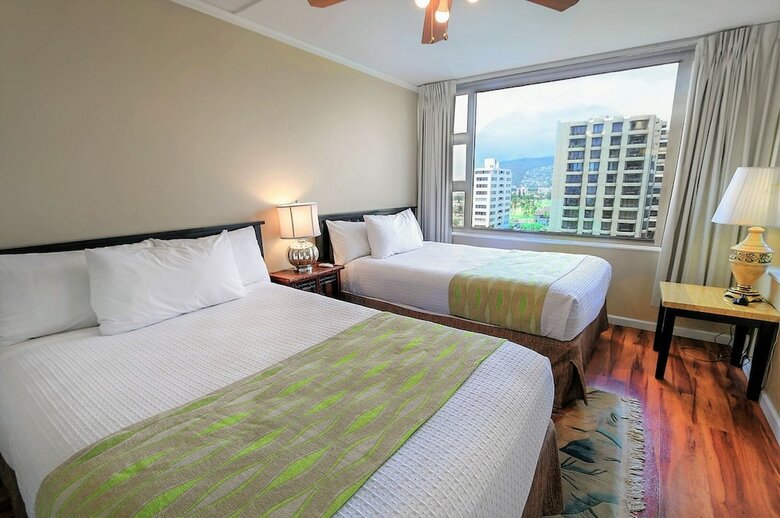 Waikiki Banyan By Koko Resorts