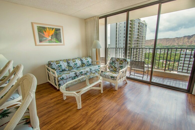 Waikiki Banyan By Koko Resorts