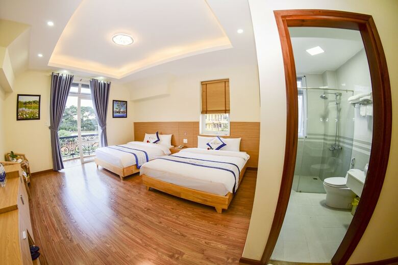 New Golf Valley Hotel