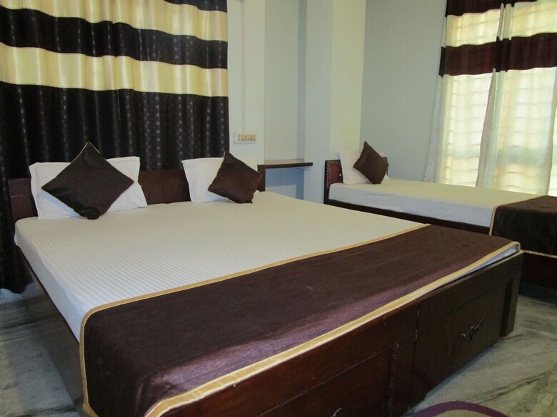 Hotel Kalpataru Guest House