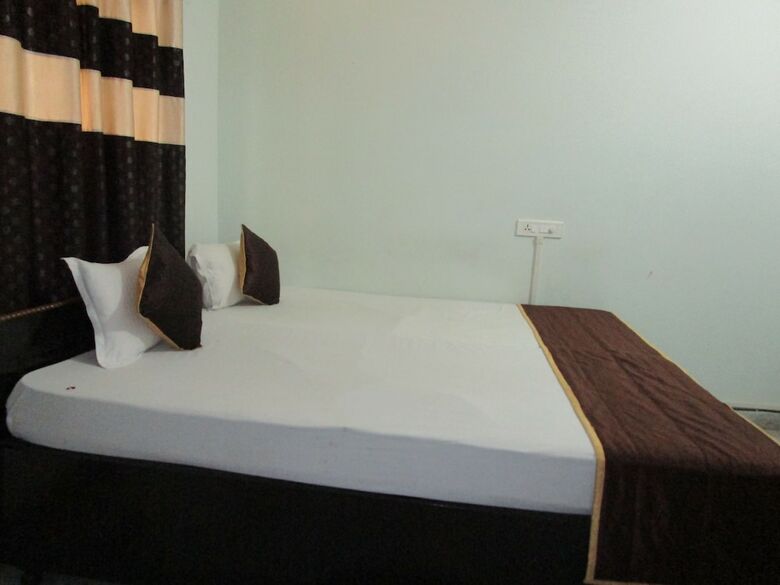 Hotel Kalpataru Guest House