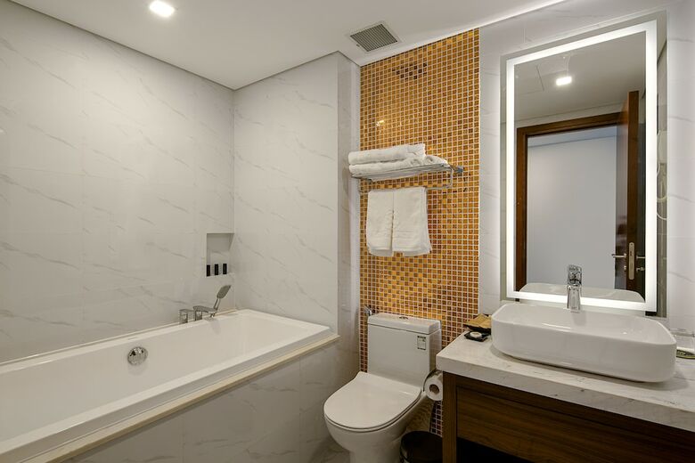 Cn Palace Boutique Hotel & Spa