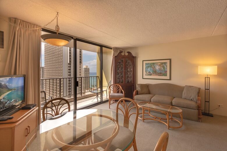 Waikiki Sunset Suite 2404
