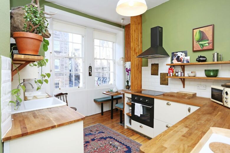 Old Town Gem - Apartment With Great City Views