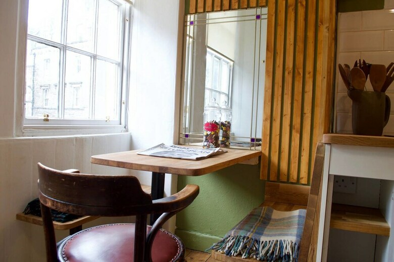 Old Town Gem - Apartment With Great City Views