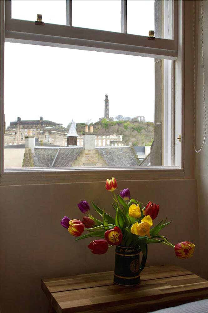 Old Town Gem - Apartment With Great City Views