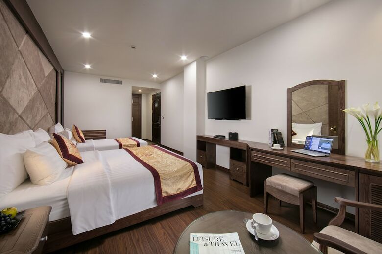 Halios Hotel Halong