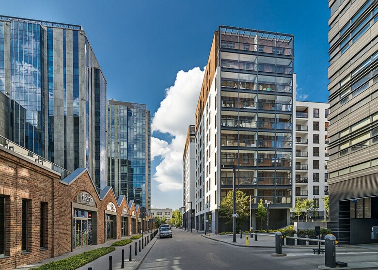 Warsaw Spire Business Apartment
