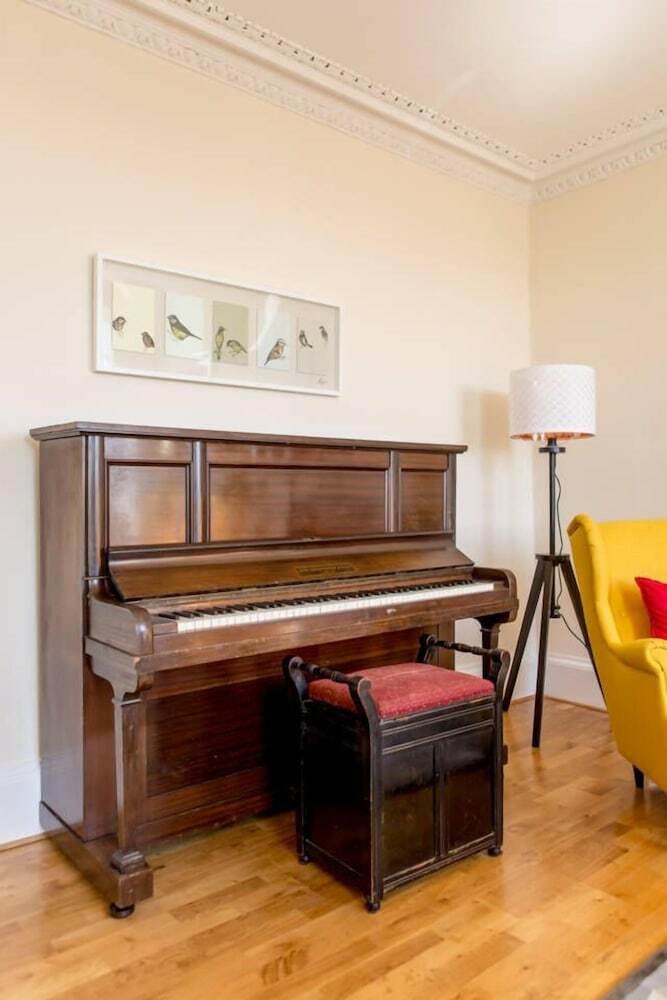 Apartamentos Retro Castle Retreat 2bed