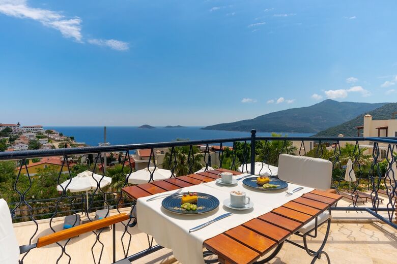 Merlot Boutique Hotel