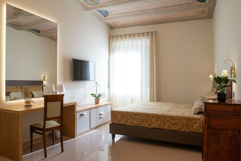 Bed & Breakfast Portica 10