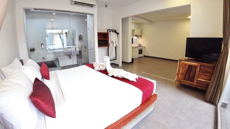 Aparthotel Hotel Records