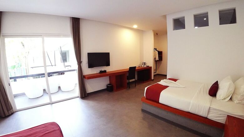 Aparthotel Hotel Records