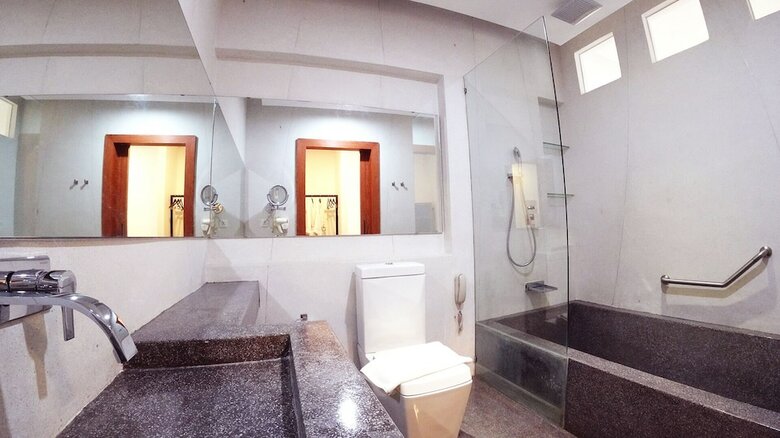 Aparthotel Hotel Records