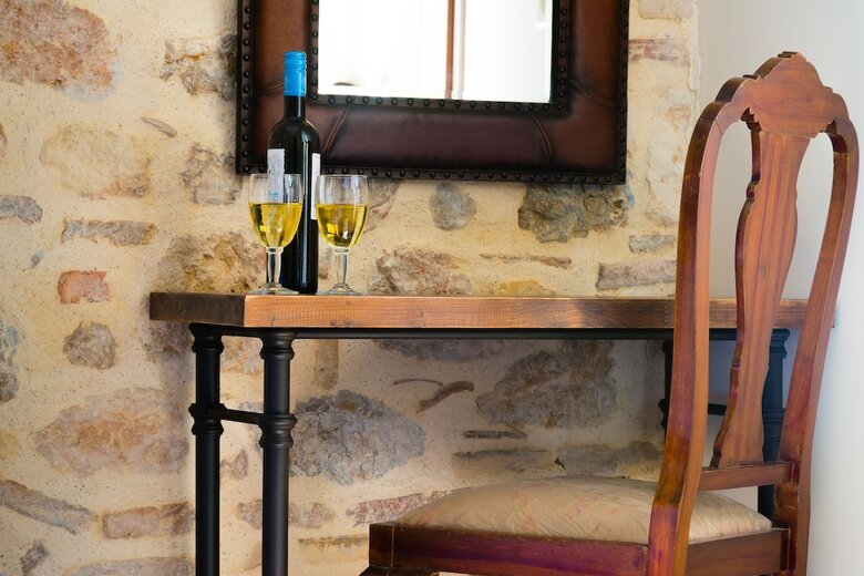 Apartamentos Ch Adrianou Suites