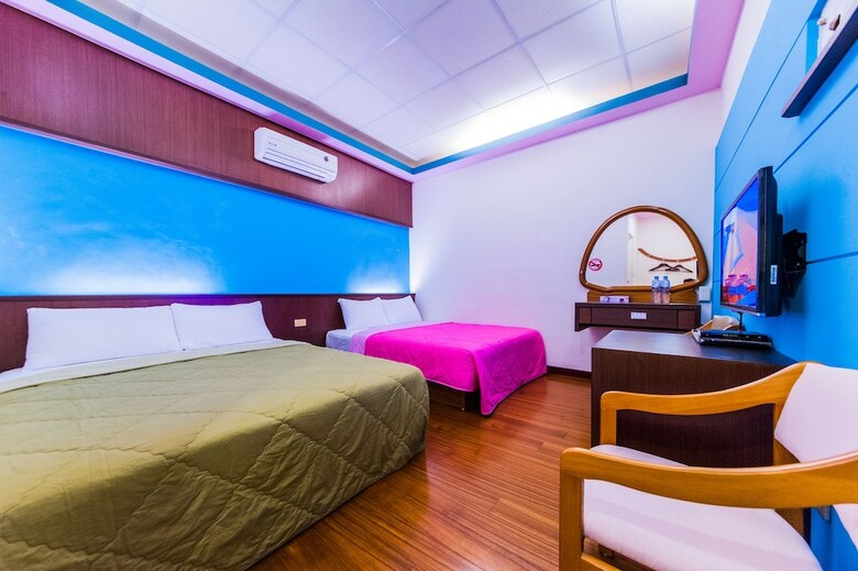 Hotel Kending Fengcai Homestay